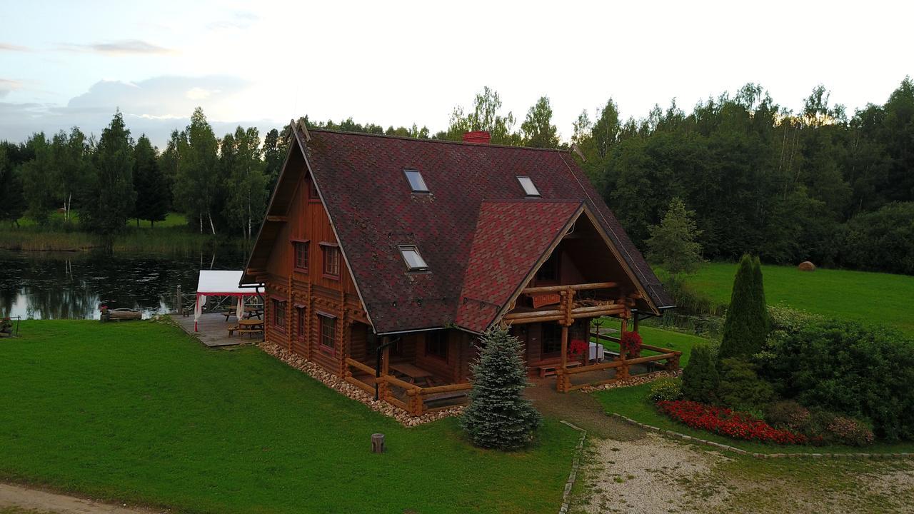 Hotel Jaun-Ievinas Rauna Exterior foto